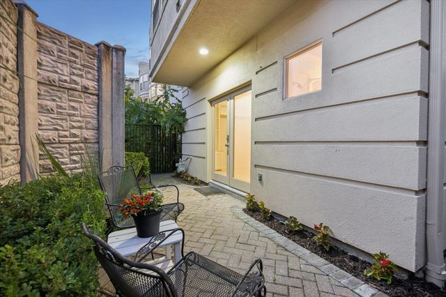 1515 Hyde Park Boulevard 5, Houston, TX 77006