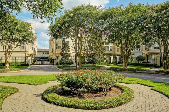 1515 Hyde Park Boulevard 5, Houston, TX 77006