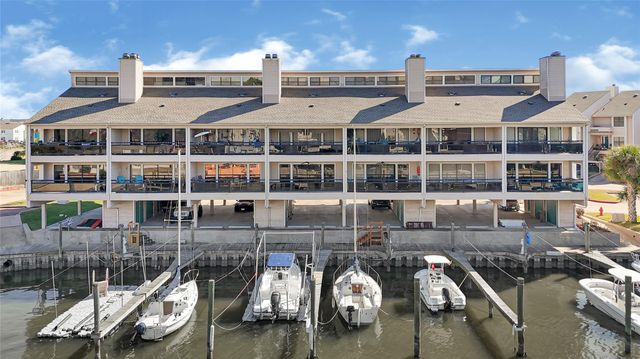 3663 Nasa Parkway 407, Seabrook, TX 77586