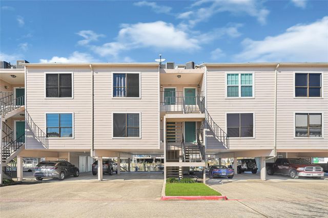 3663 Nasa Parkway 407, Seabrook, TX 77586