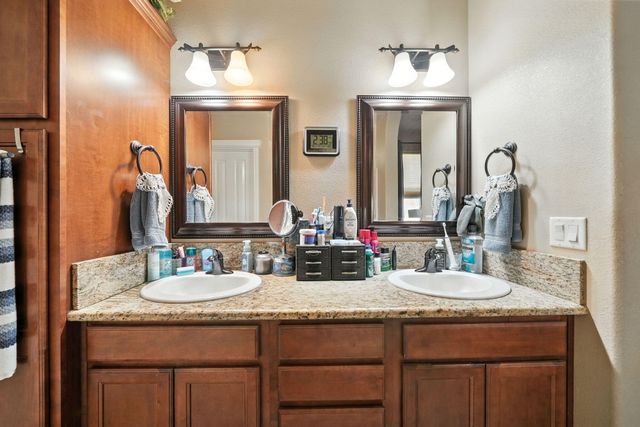 4145 Doyle Court, Shasta Lake, CA 96019
