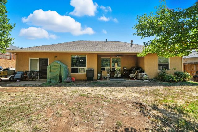 4145 Doyle Court, Shasta Lake, CA 96019