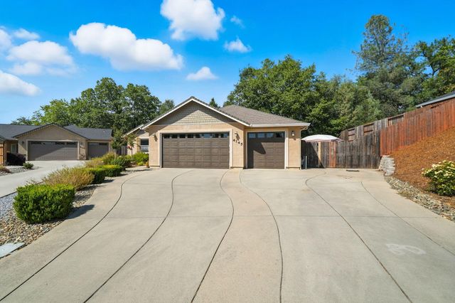 4145 Doyle Court, Shasta Lake, CA 96019
