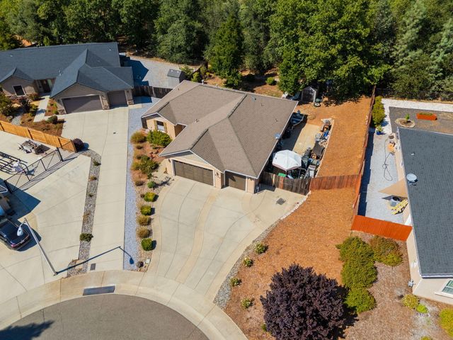 4145 Doyle Court, Shasta Lake, CA 96019