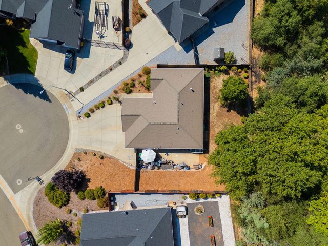 4145 Doyle Court, Shasta Lake, CA 96019