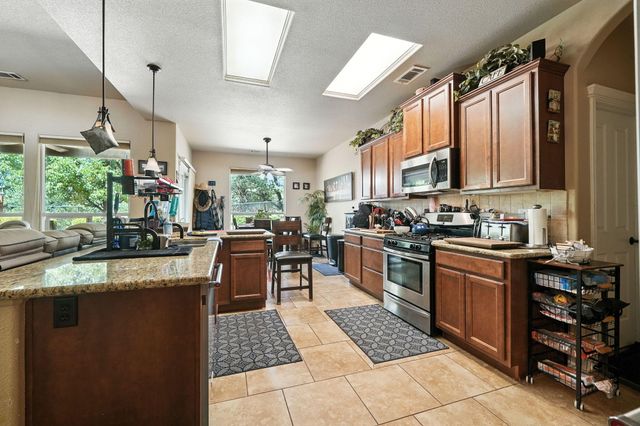 4145 Doyle Court, Shasta Lake, CA 96019