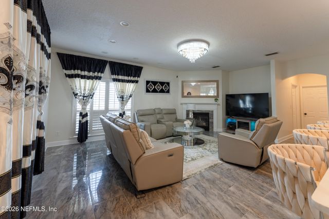 11205 TURNBRIDGE Drive, Jacksonville, FL 32256