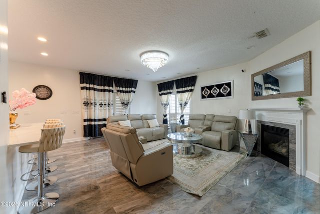 11205 TURNBRIDGE Drive, Jacksonville, FL 32256