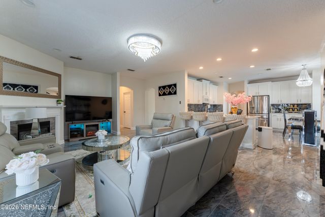 11205 TURNBRIDGE Drive, Jacksonville, FL 32256