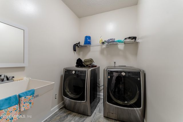 11205 TURNBRIDGE Drive, Jacksonville, FL 32256