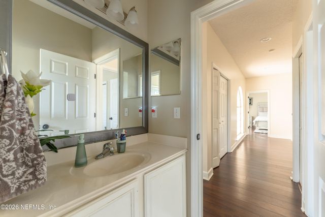 11205 TURNBRIDGE Drive, Jacksonville, FL 32256