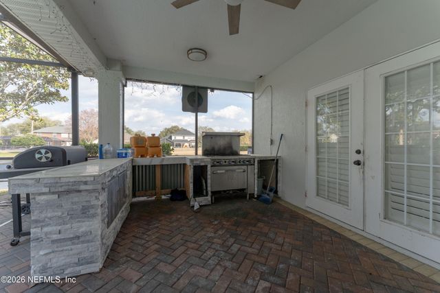 11205 TURNBRIDGE Drive, Jacksonville, FL 32256