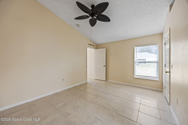 1012 Ray Road SE, Palm Bay, FL 32909