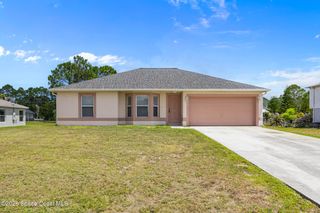 1012 Ray Road SE, Palm Bay, FL 32909