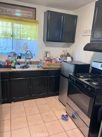 314 W 66th, Los Angeles, CA 90003