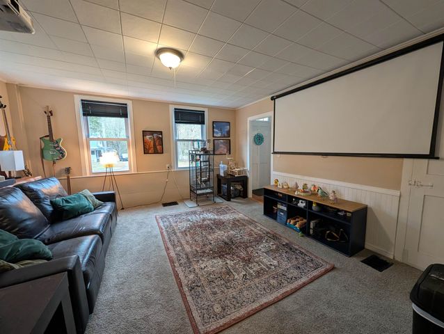 128 Intervale Road, Wilton, NH 03086