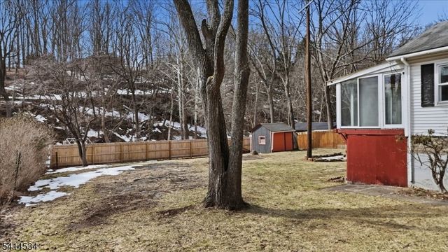 213 York Rd, Milford Boro, NJ 08848