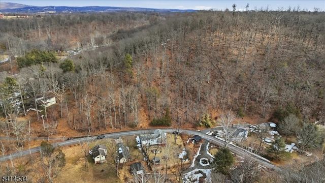 213 York Rd, Milford Boro, NJ 08848