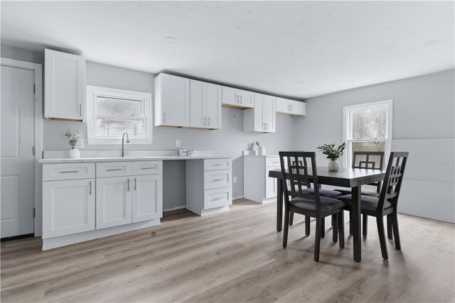 61 Everson Drive, Glocester, RI 02814