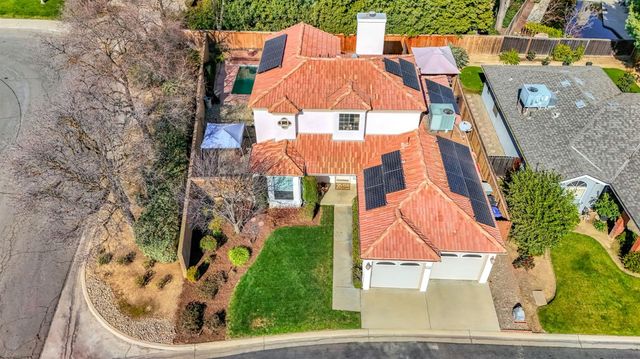 1248 E Loma Linda Avenue, Fresno, CA 93720