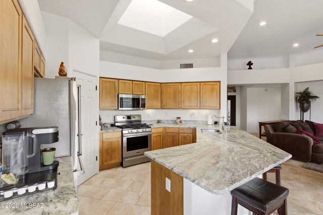 1362 S Lost Starr Drive, Tucson, AZ 85745