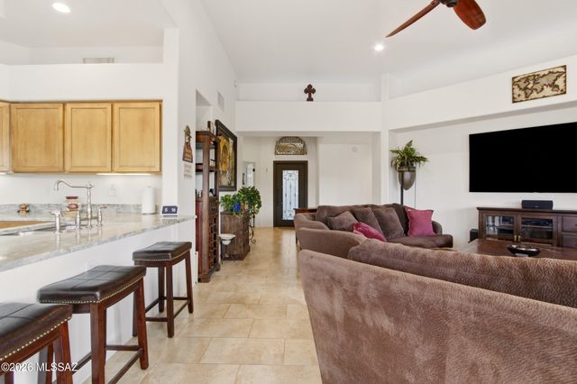 1362 S Lost Starr Drive, Tucson, AZ 85745