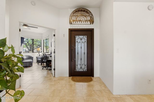 1362 S Lost Starr Drive, Tucson, AZ 85745