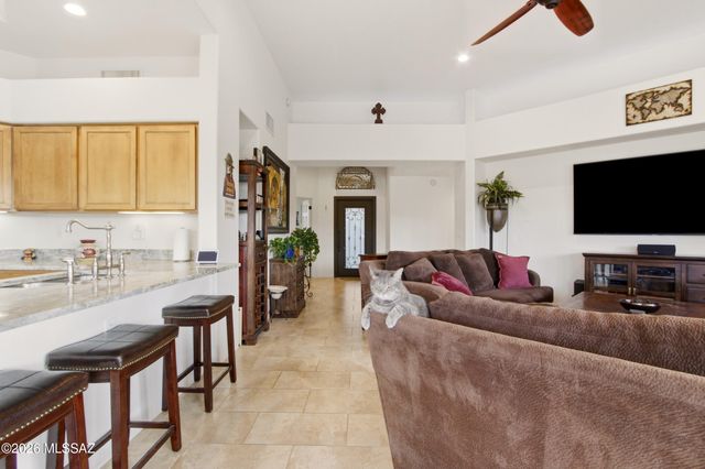 1362 S Lost Starr Drive, Tucson, AZ 85745