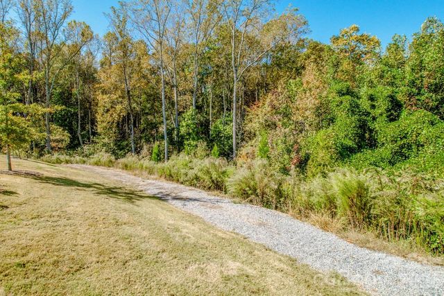1270 Brawley School Road F, Mooresville, NC 28117