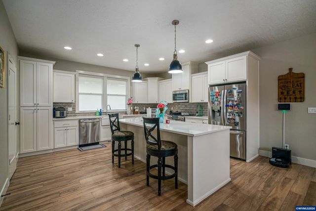 1891 Watson Butte Av SE, Salem, OR 97306