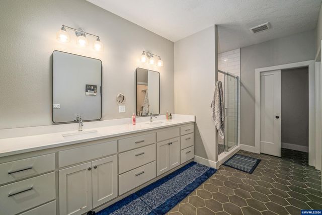 1891 Watson Butte Av SE, Salem, OR 97306