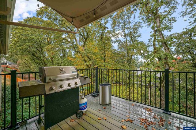 1891 Watson Butte Av SE, Salem, OR 97306