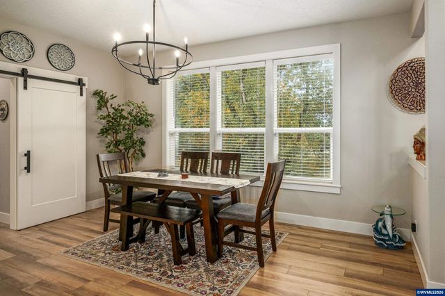 1891 Watson Butte Av SE, Salem, OR 97306