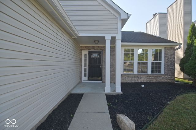 6407 Kelsey Drive, Indianapolis, IN 46268