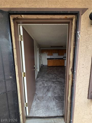 3712 Royal Crest Street 6, Las Vegas, NV 89119