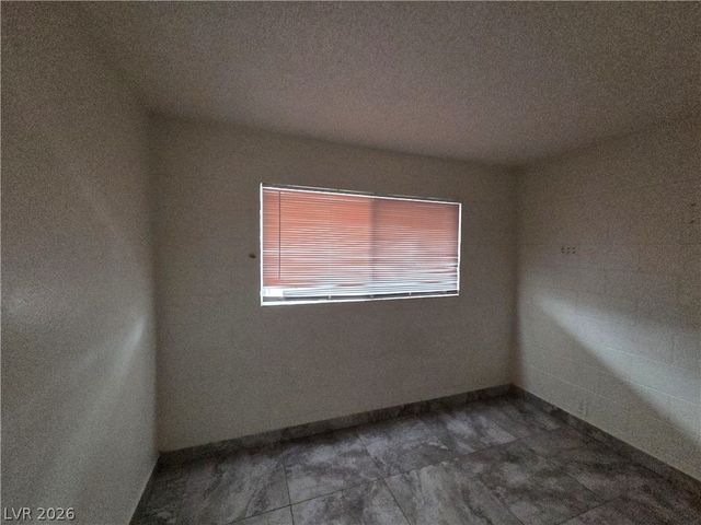 3712 Royal Crest Street 6, Las Vegas, NV 89119