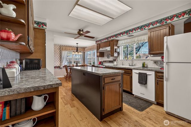 46 John Truett Drive, Malaga, WA 98828