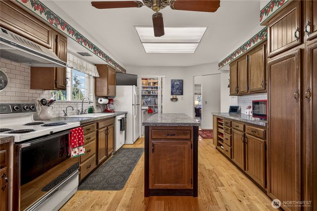 46 John Truett Drive, Malaga, WA 98828