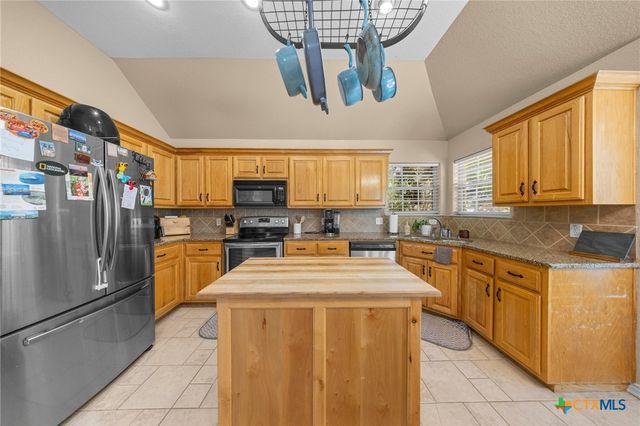 108 Gehler Circle, Nolanville, TX 76559