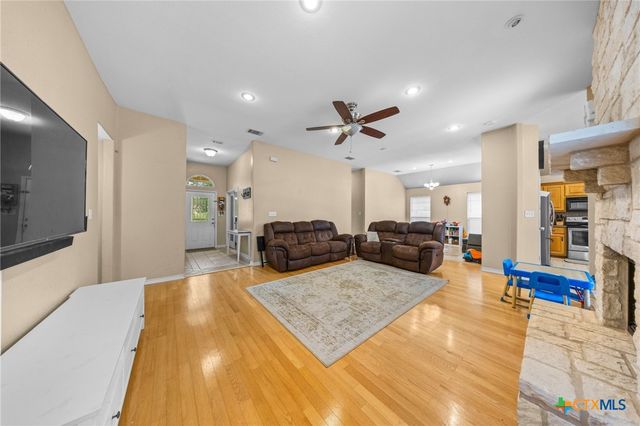 108 Gehler Circle, Nolanville, TX 76559