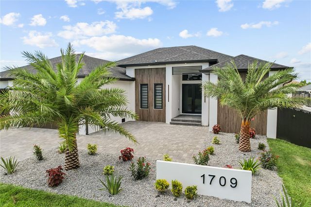 1709 SW 43RD LANE, Cape Coral, FL 33914