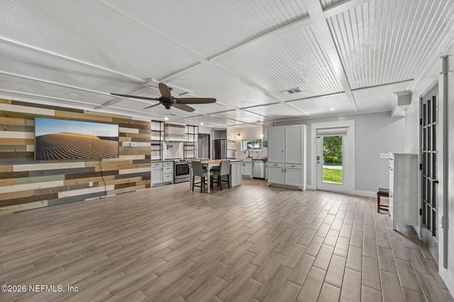 322 SE WALTERS Terrace, Port St. Lucie, FL 34983