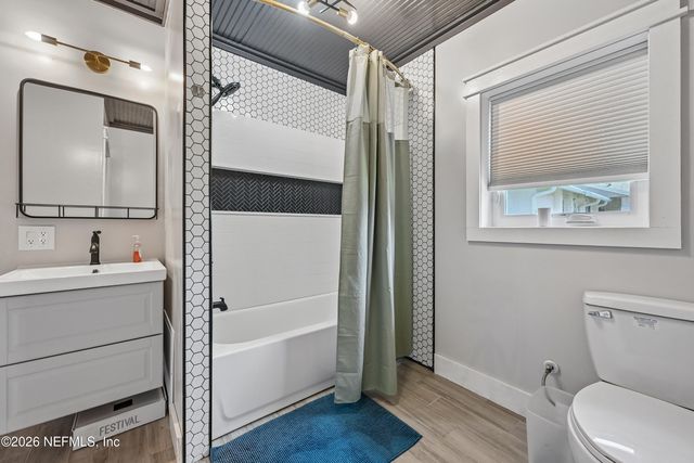 322 SE WALTERS Terrace, Port St. Lucie, FL 34983