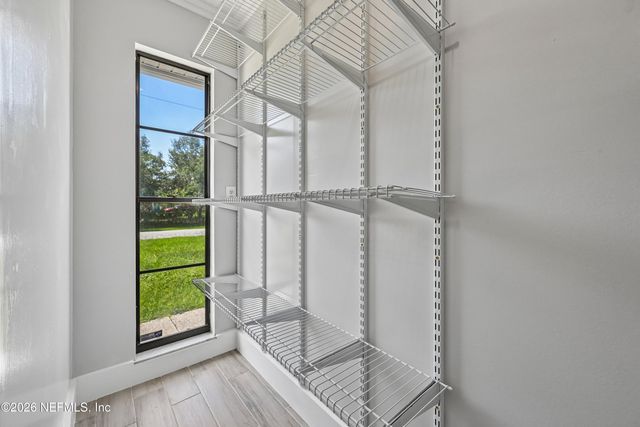 322 SE WALTERS Terrace, Port St. Lucie, FL 34983