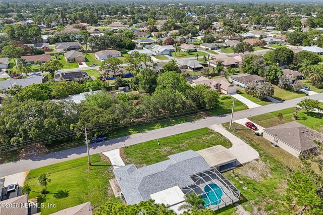 322 SE WALTERS Terrace, Port St. Lucie, FL 34983