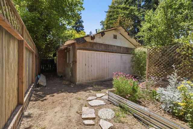 185 Sylvan Way, Felton, CA 95018