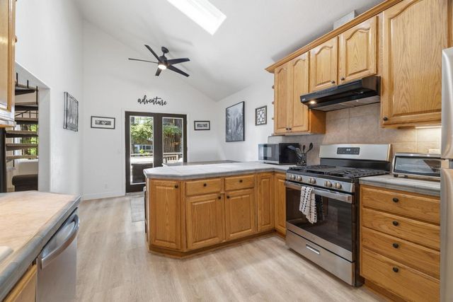 185 Sylvan Way, Felton, CA 95018