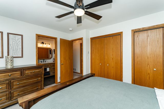 4862 Savannah Drive NW, Rochester, MN 55901