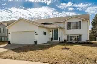 4862 Savannah Drive NW, Rochester, MN 55901