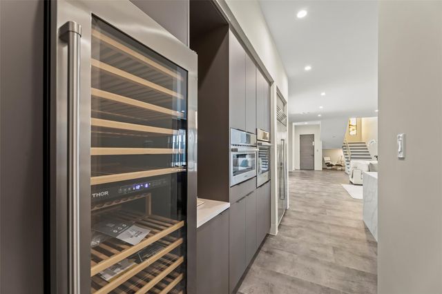 2610 Westgrove Lane, Houston, TX 77027
